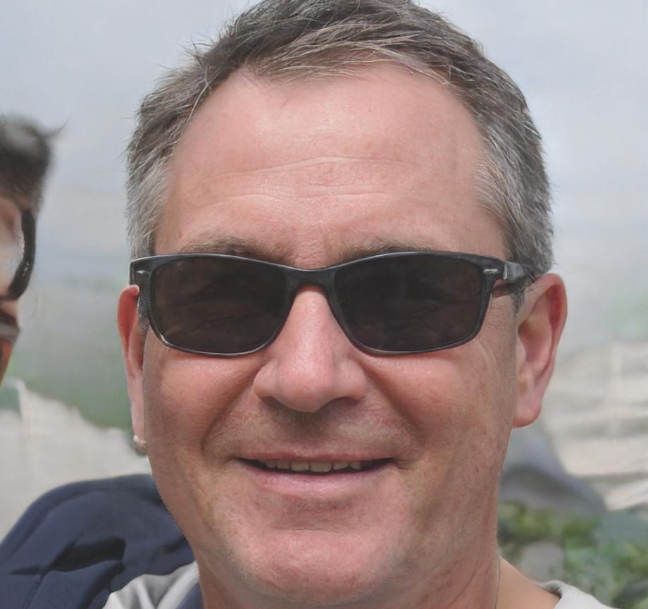 Henrik Lindqvist, Senior Business Strategist